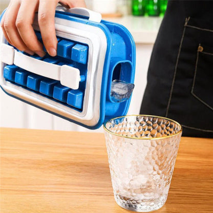 Ice Cube Folding Tray Quick-freezing Water Bottle